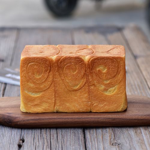 吐司北海道方块面包牛奶切片无水水手柔软奶香传统西式糕点