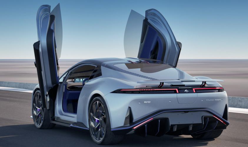 首款量产超跑百万越野五菱微型车2023自主品牌新能源车型前瞻