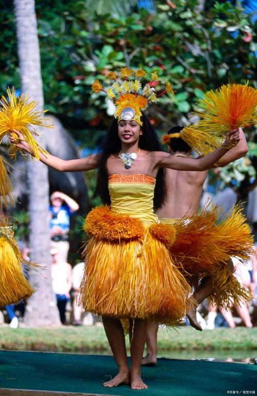巴西人的精神是开放的,因此该国的文化也具有包容性和多元性.