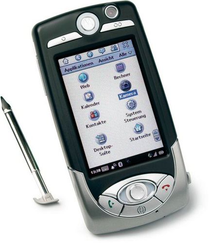 a1000为motorola于2004年底推出的首款支持3g(umts)网络连接手机
