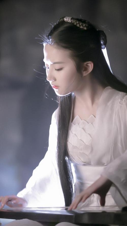 演员刘亦菲扮演的小龙女是你心上的白月光吗来看仙女的照片