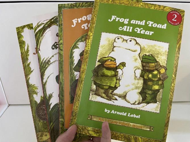 【汉堡荐书 英语原版书】《frog and toad 青蛙和蟾蜍》是我和小谢都