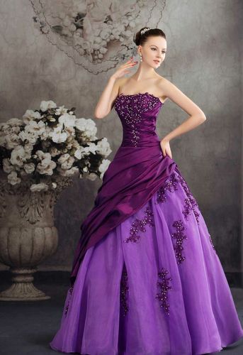 气质女王的紫色婚纱