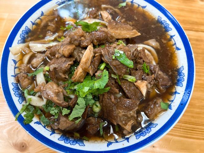 北京20块钱一碗的牛肉面能加多少肉