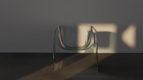 spirit玻璃椅子创意设计充满艺术性与浮夸感