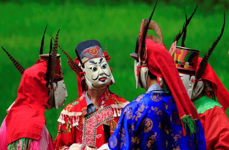 毛南族傩面具
