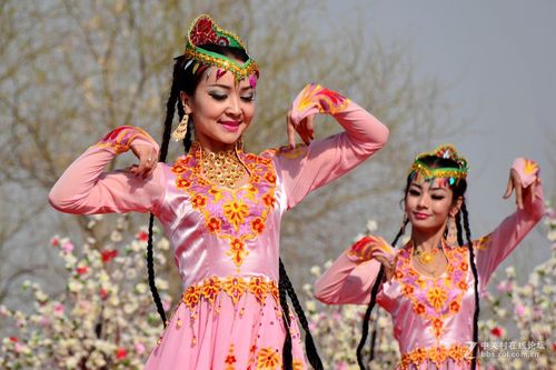 新疆民俗风情歌舞