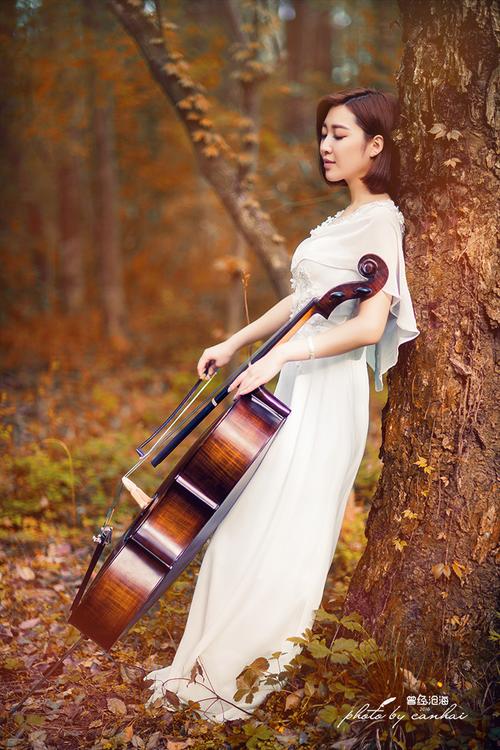 大提琴唯美人像