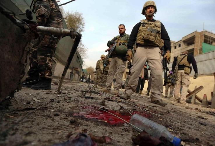 阿富汗自杀爆炸现场血肉模糊