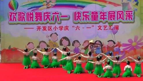 紫电清霜时 间:2018-06-01六一儿童节舞蹈视频五年级《游子吟》小学生