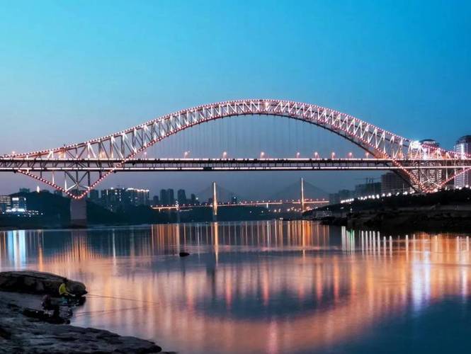 桥都之美 | 重庆大桥不止有星际迷航,还有……_长江_城市_两岸