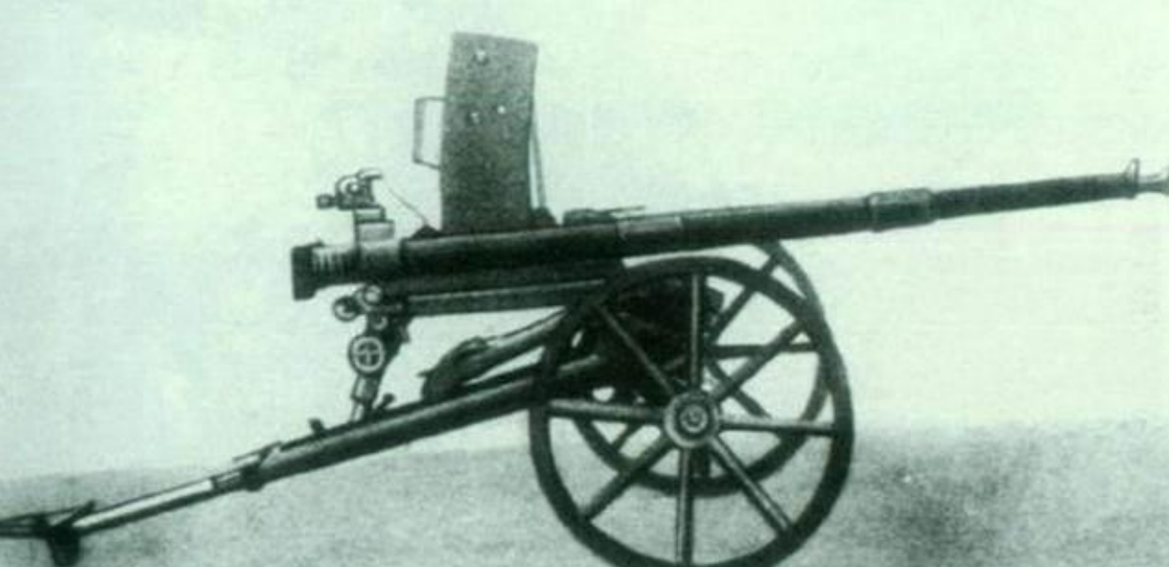 苏罗通st-5机关炮:八路军最特色武器,每分钟320发,射2200米高