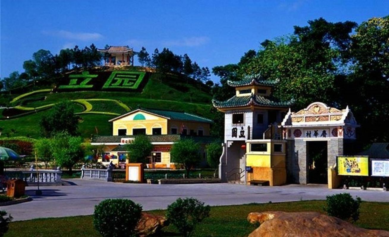 中山市旅游攻略  中山市是广东省的一个美丽城市,拥有丰富的历史文化