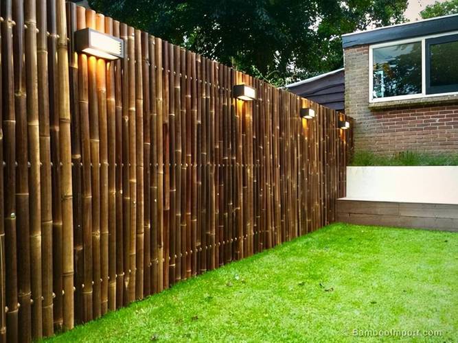 竹篱院墙,打造清新自然庭院的最佳选择_竹子