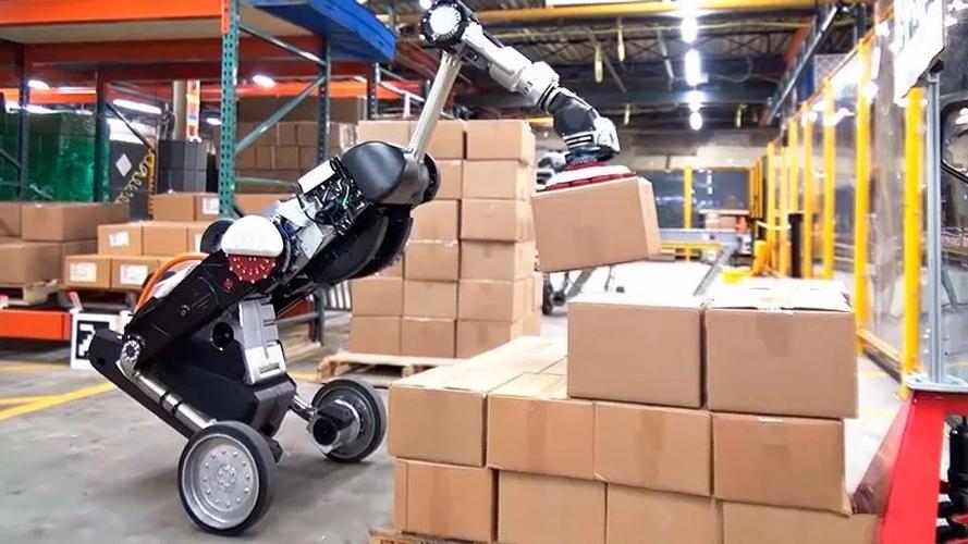 重物码垛搬运机器人仓库搬运机器人动作灵活能抓起27斤重物搬运工人要