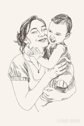 家庭观念.爱的概念.母亲抱着孩子在她的怀里, 微笑着