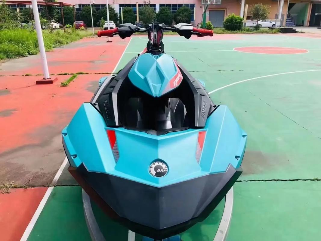(特价6.8万90)摩托艇 2018年出厂庞巴迪火花90翘头 - 抖音