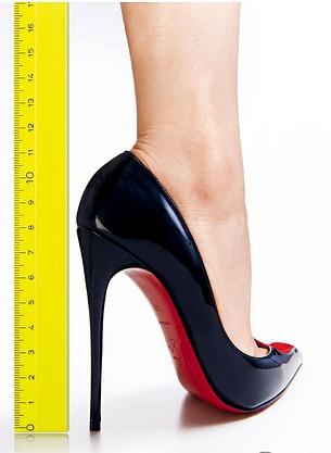 穿上10cm以上高跟鞋的人生是另一个崭新的境界,瞬间让你的身姿更加