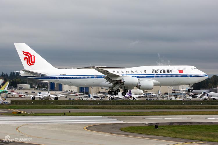 中国民航首架波音747-8飞机交付国航_高清图集_新浪网