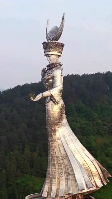 在贵州剑河县,有全世界最大的苗族女神"仰阿莎",日夜保护着苗族人民!