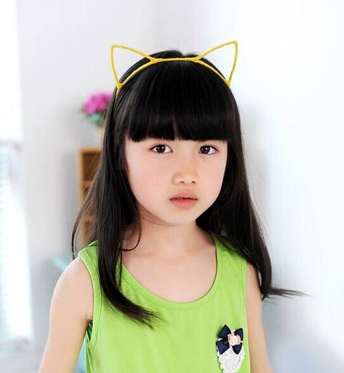 成年人都不敢小女孩扎头发剪齐刘海造型适合瓜子脸的小学生发型 女