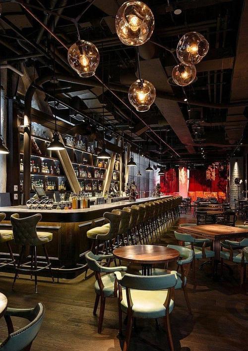 创意空间设计成就了苏荷酒吧的铁器时代深圳餐饮设计花万里