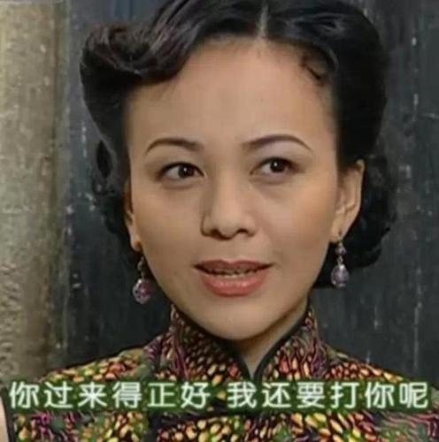 王雪琴,在《情深深雨蒙蒙》中饰演恶毒的后妈雪姨,每一个动作眼神都给