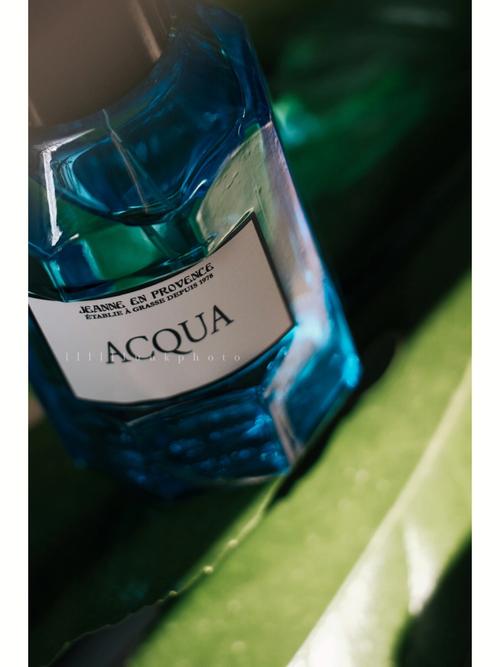 夏日香水分享用蓝色书写深海的意义