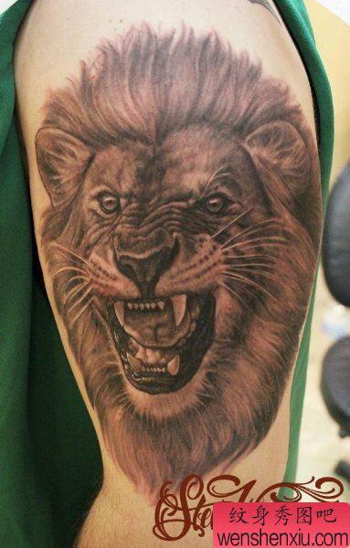 一幅霸气狮子头纹身图案