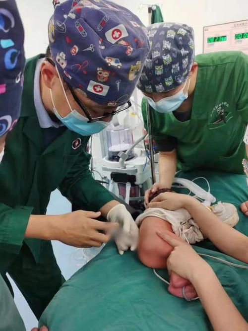 永川区妇幼保健院:精准施麻,为出生仅1天的新生儿手术保驾护航