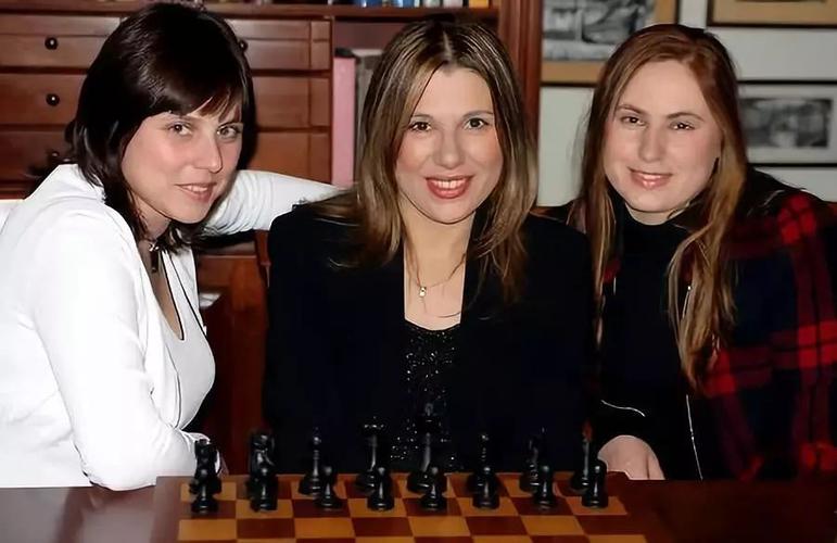 国际象棋冠军波尔加三姐妹