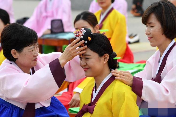 韩国各地举行"成人礼" 少男少女穿韩服体验传统文化【组图】【5】--韩