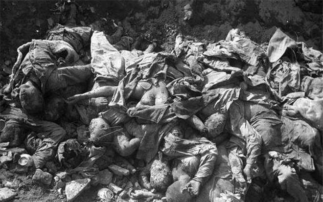 美日打得最惨的一次战役1小时死100人20万日本人彻底死绝