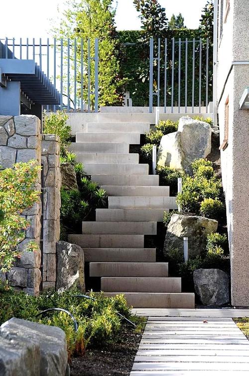 台阶不仅仅是阶梯更是景