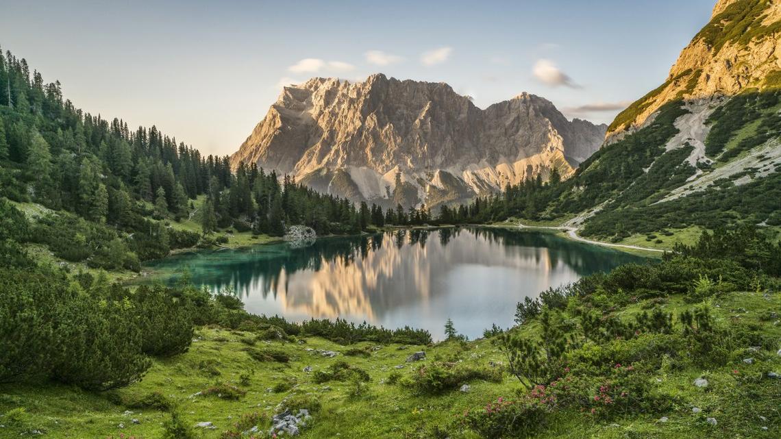 奥地利seebensee高山湖泊风景图片,4k高清风景图片,娟娟壁纸