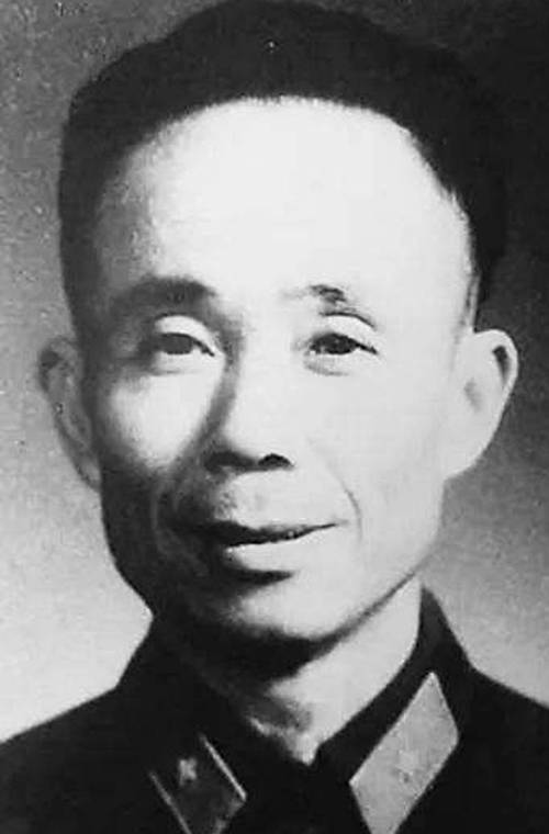 原创他曾担任浙江省军区政委42岁授少将54岁被免职后到农场劳动