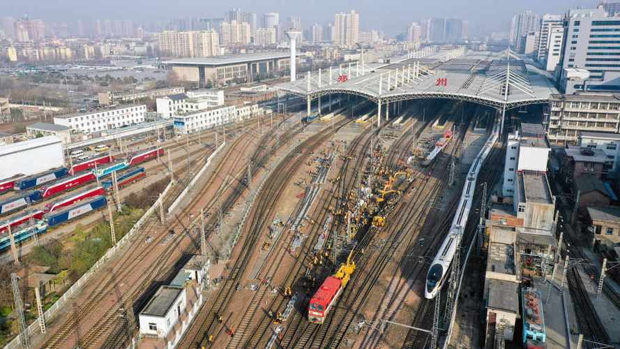 郑州火车站实施5年来最大换心术