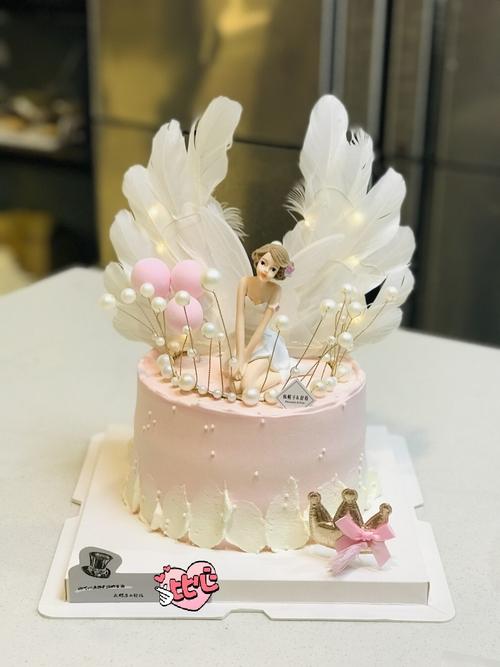 6寸粉色皇冠花仙子生日蛋糕