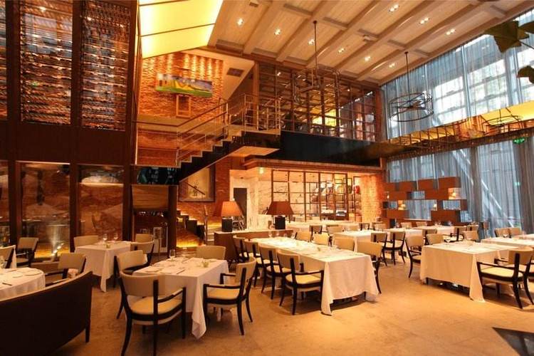 2023上海外滩茂悦大酒店·非常时髦餐厅vue restaurant美食餐厅,本人