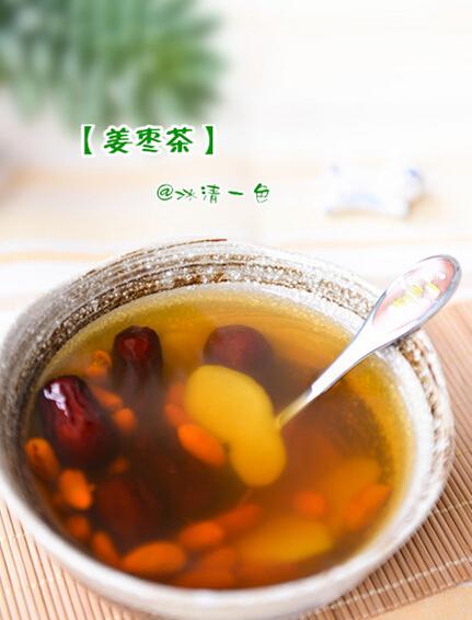 苹果煲姜有什么功效_苹果姜煮水喝的功效_苹果姜汤的功效与作用