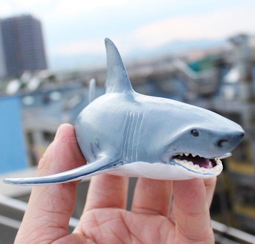 仿真海洋生物鲨鱼蓝鲨大白鲨玩具模型海底总动员玩具小孩生日礼物