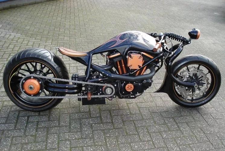 蒸汽朋克风格改装摩托车示范你喜欢吗