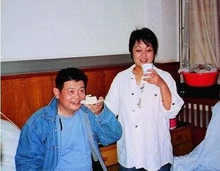 傅彪遗孀张秋芳丈夫去世16年了如今生活状况如何