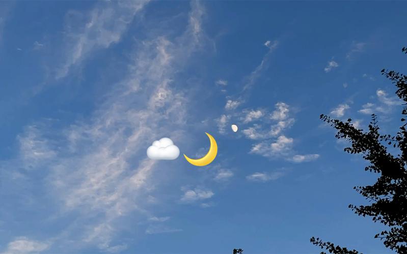 活动作品iphone12mini城市夜空月亮与棉花糖云