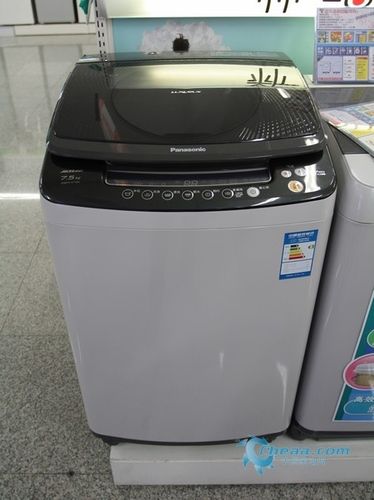 松下洗衣机xqb75-x710u整体外观松下洗衣机xqb75-x710u的外观设计将