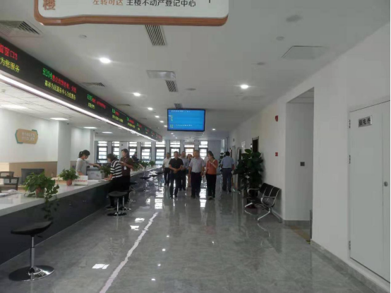 重庆市万州区普子乡考察团到我县为民服务中心实地调研