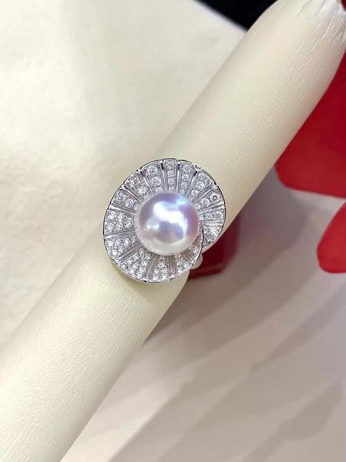 澳白漩涡珍珠戒指 11-12mm澳白珍珠 正圆极微瑕-几乎无瑕品质18k金配