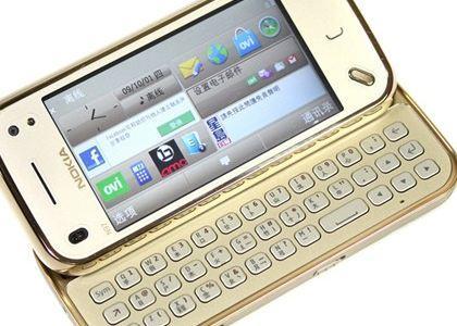 诺基亚 3250系列 —— 扭腰设计的开创者,手机自带音乐快捷播放键