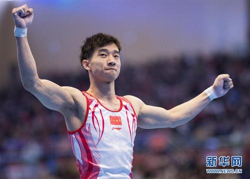 体操中国选手黄明淇获得跳马冠军