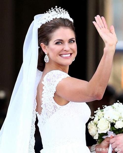 玛德琳公主是瑞典国王卡尔·菲利普和西尔维亚王后的小女儿,在2013年